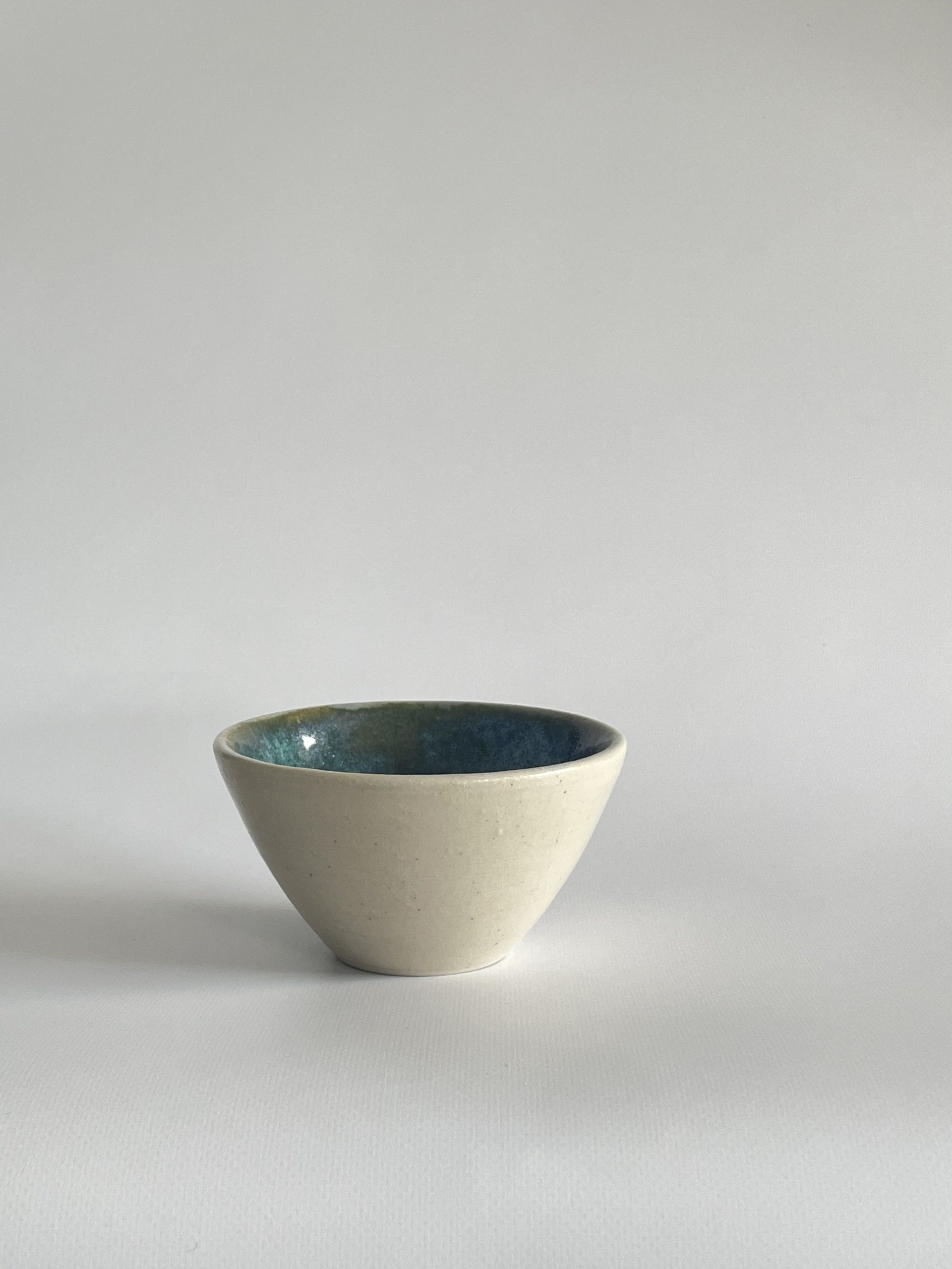 img 3948 Handgemaakt keramiek schaal – Tio Ceramics